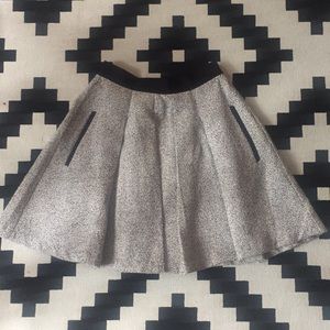 LAST DAY!! - French Connection Boucle Skirt